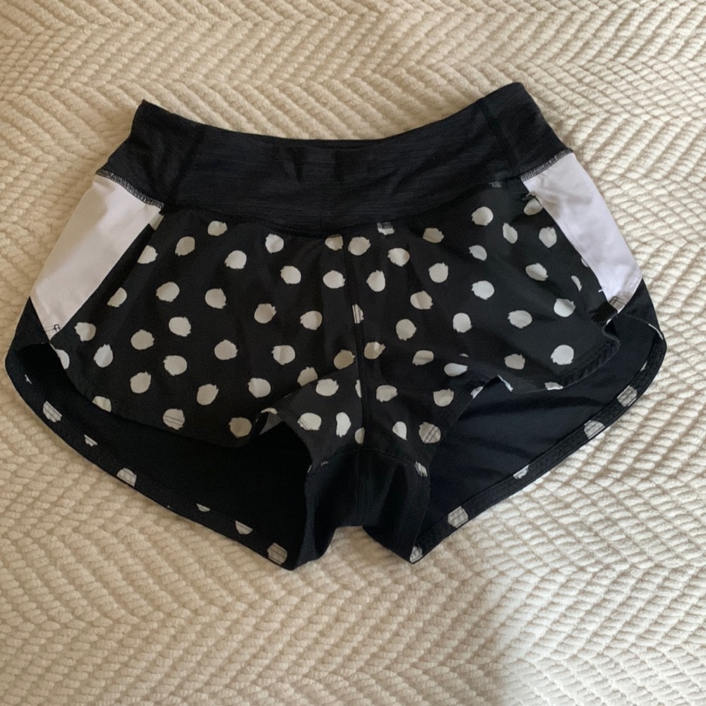 Outdoor Voices Polka Dot Hudson Shorts!